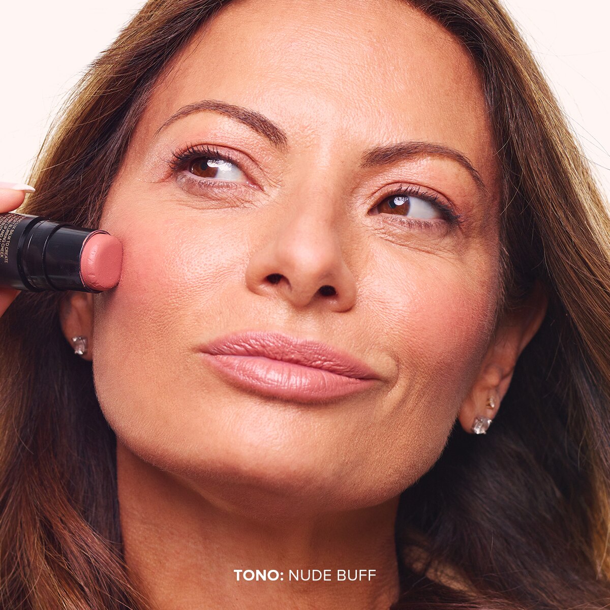 NUDIES MATTE LUX ALL OVER FACE BLUSH COLOR (RUBOR EN BARRA)